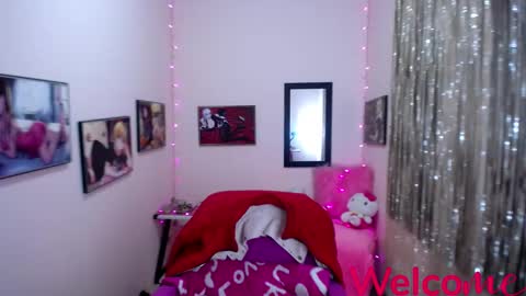 Snapshot of leandra_sex chatting on February 2025 03:15:02 PM Leandra online show from February 2025 03:15:02 PM