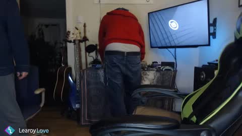 Snapshot of learoy chatting on February 2025 05:35:02 AM Learoy online show from February 2025 05:35:02 AM