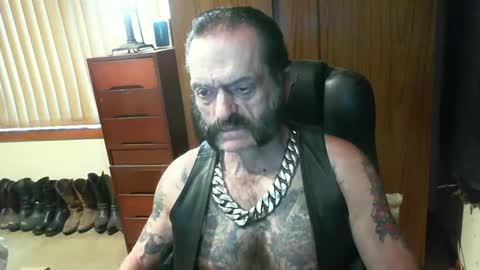 leathergreaser online show from December 2024 07:37:01 AM