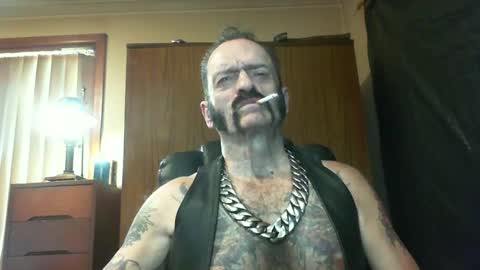 leathergreaser online show from December 2024 10:45:02 PM
