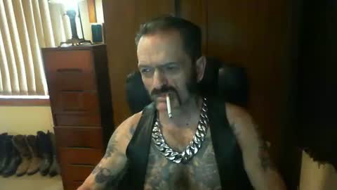 leathergreaser online show from December 2024 11:56:02 PM