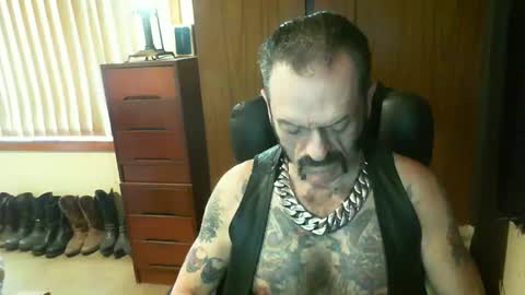 leathergreaser online show from December 2024 12:26:01 AM