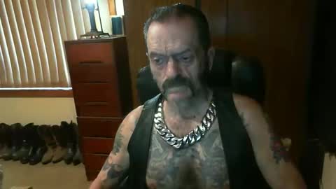 leathergreaser online show from December 2024 07:18:02 PM