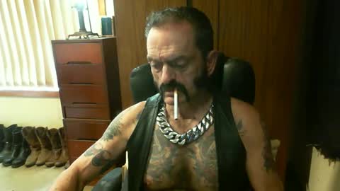 leathergreaser online show from January 2025 03:16:02 AM