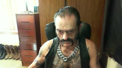 leathergreaser online show from January 2025 06:24:02 AM