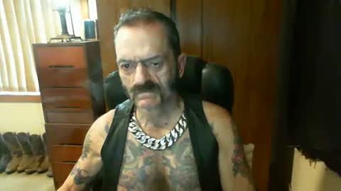 leathergreaser online show from February 2025 01:45:02 AM
