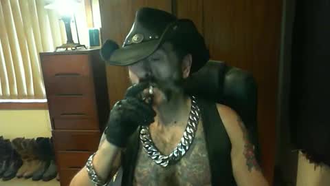 leathergreaser online show from September 2025 09:26:01 PM