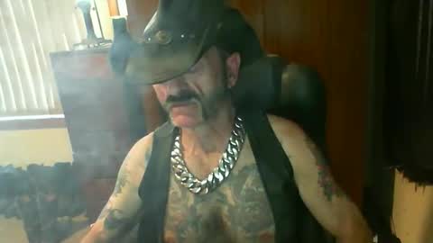 leathergreaser online show from April 2026 02:04:02 AM