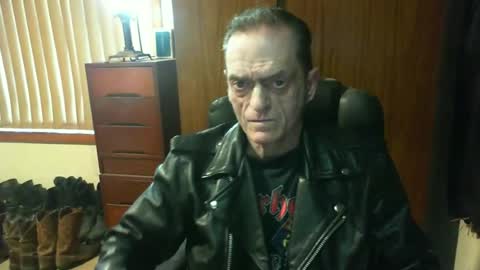 leathergreaser online show from June 2026 10:12:02 PM