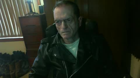 leathergreaser online show from June 2026 03:25:01 AM