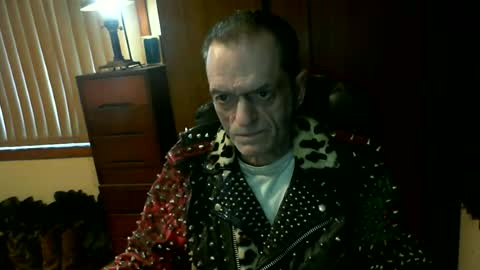 leathergreaser online show from June 2026 09:45:01 PM
