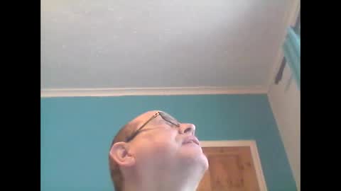 Snapshot of leatherpants68 chatting on October 2025 01:50:02 PM leatherpants68 online show from October 2025 01:50:02 PM