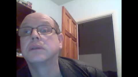 Snapshot of leatherpants68 chatting on November 2025 11:37:01 PM leatherpants68 online show from November 2025 11:37:01 PM