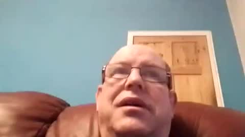 Snapshot of leatherpants68 chatting on December 2025 08:30:01 AM leatherpants68 online show from December 2025 08:30:01 AM