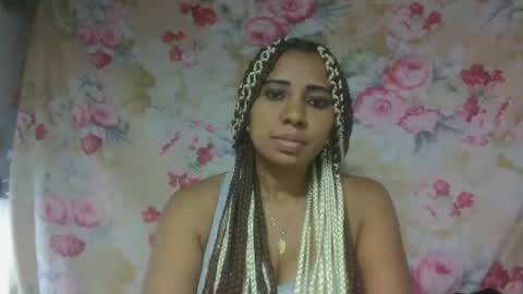 leatiana online show from April 2026 05:49:02 AM