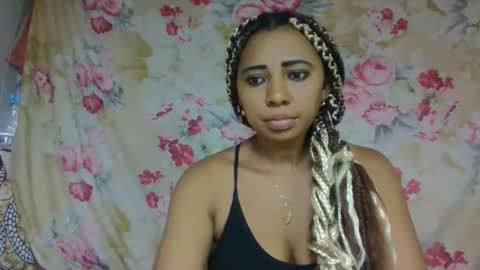 leatiana online show from May 2026 08:41:01 AM