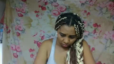 leatiana online show from May 2026 11:15:01 AM
