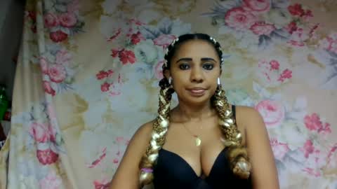 leatianaa online show from June 2026 01:12:02 PM