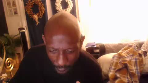 Ebony DeafGuy online show from November 2025 08:03:02 AM