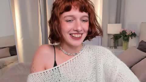 Snapshot of leelooyolo chatting on October 2025 03:46:02 PM leelooyolo online show from October 2025 03:46:02 PM