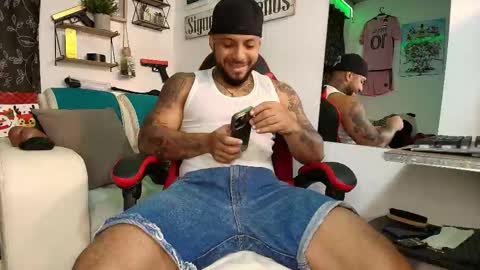 leenar_key online show from November 2025 03:33:02 PM