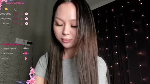 Snapshot of leenylipss chatting on February 2025 03:40:01 AM Emily pvt open ONLY WITH EXTRA TIPS online show from February 2025 03:40:01 AM