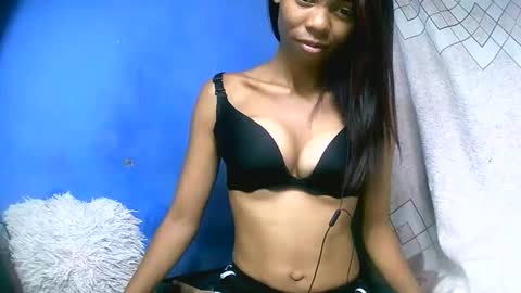 leeromi online show from April 2026 02:56:01 PM
