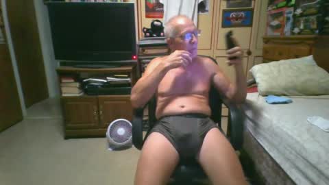 leezamm1132 online show from June 2026 12:56:02 AM