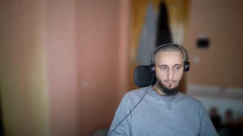 lefrenchiies online show from November 2025 08:59:02 AM