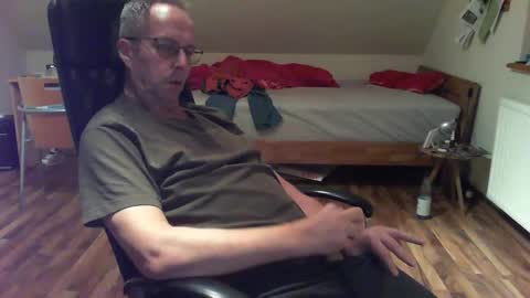 Dave online show from December 2024 11:29:01 PM