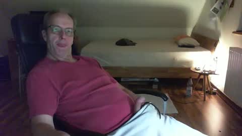 Dave online show from January 2025 11:39:02 PM