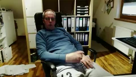 Snapshot of lefti27 chatting on March 2026 04:44:02 PM Dave online show from March 2026 04:44:02 PM