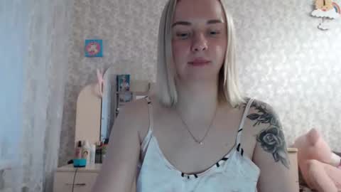 Snapshot of leggywily25 chatting on March 2025 02:05:02 PM leggywily25 online show from March 2025 02:05:02 PM