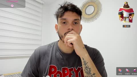 Snapshot of legolas_15 chatting on December 2024 12:11:02 AM Alejandro online show from December 2024 12:11:02 AM