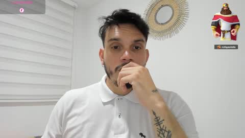 Snapshot of legolas_15 chatting on December 2024 01:57:02 AM Alejandro online show from December 2024 01:57:02 AM