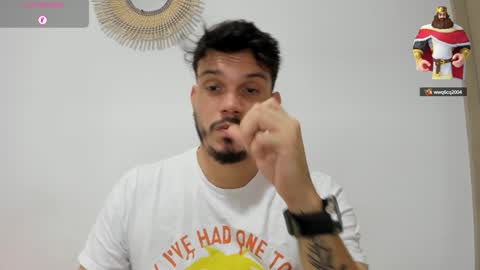 Snapshot of legolas_15 chatting on December 2024 12:27:01 PM Alejandro online show from December 2024 12:27:01 PM