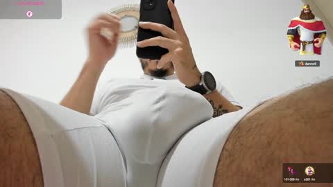 Snapshot of legolas_15 chatting on December 2024 04:30:01 PM Alejandro online show from December 2024 04:30:01 PM