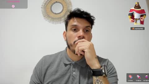 Snapshot of legolas_15 chatting on December 2024 02:54:01 PM Alejandro online show from December 2024 02:54:01 PM