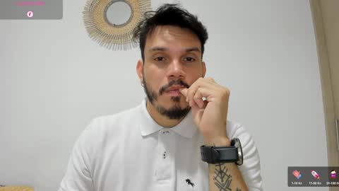 Snapshot of legolas_15 chatting on December 2024 09:09:02 AM Alejandro online show from December 2024 09:09:02 AM