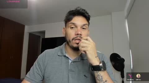 Snapshot of legolas_15 chatting on February 2025 01:32:01 PM Alejandro online show from February 2025 01:32:01 PM