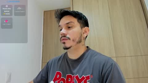 Snapshot of legolas_15 chatting on November 2025 12:16:02 PM Alejandro online show from November 2025 12:16:02 PM