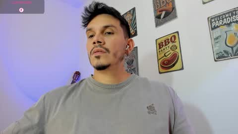 Snapshot of legolas_15 chatting on February 2026 02:49:01 AM Alejandro online show from February 2026 02:49:01 AM