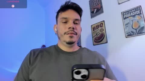 Snapshot of legolas_15 chatting on February 2026 01:43:02 AM Alejandro online show from February 2026 01:43:02 AM