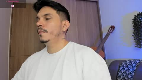 Alejandro online show from May 2026 04:23:01 PM