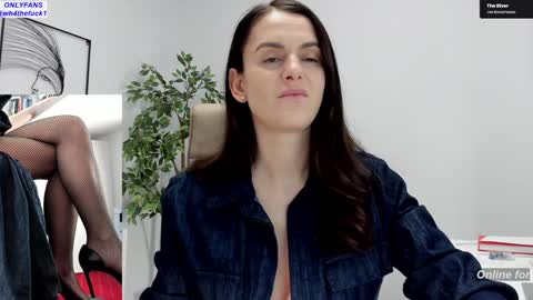 Elle  online show from February 2026 12:48:02 PM