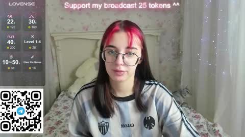 leia_moreno online show from September 2025 01:40:02 AM