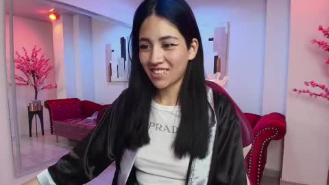 Leia.  online show from March 2025 02:23:02 PM