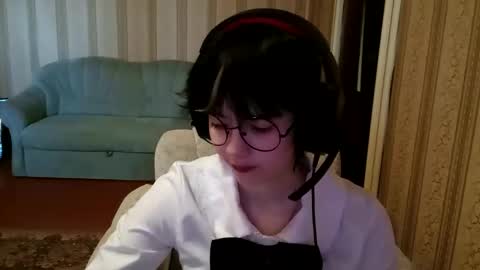 Snapshot of leigharedcross chatting on March 2026 08:40:01 AM Viola online show from March 2026 08:40:01 AM