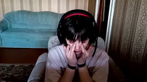 Snapshot of leigharedcross chatting on March 2026 09:09:02 AM Viola online show from March 2026 09:09:02 AM