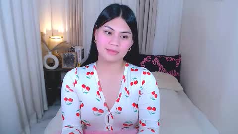 Snapshot of leighcortesi chatting on October 2025 08:37:02 PM Cailey online show from October 2025 08:37:02 PM